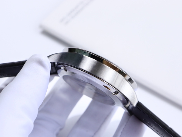 アイ・ダブリュー・シー素材ディテール